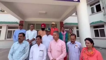 धर्मपुर: केंद्र से मिले ₹10 करोड़ के बावजूद संधोल अस्पताल का काम शुरू नहीं हुआ: धर्मपुर में भाजपा सह मीडिया प्रभारी रजत ठाकुर