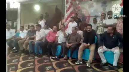 दीपका में सांसद ज्योत्स्ना महंत ने फेबो लोंड्री ड्राय क्लीनर्स का शुभारम्भ किया