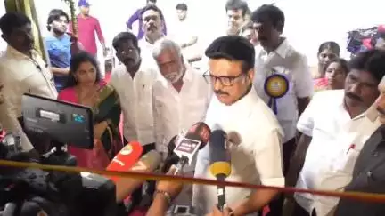 அம்பத்தூர்: கொளத்தூர் தொகுதியில் சட்டசபை தேர்தலில் 200 தொகுதிகளுக்கு மேல் வெற்றி பெறுவோம் என முதல்வர் ஸ்டாலின் பேட்டி
