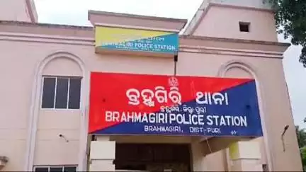 ବ୍ରହ୍ମଗିରି: ବ୍ରହ୍ମଗିରି ଥାନା ଛକ ନିକଟ ଏକ ପୋଖରୀରୁ ଅଜଣା ମୃତଦେହ ଠାବ, ପୋଲିସର ତଦନ୍ତ ଜାରି