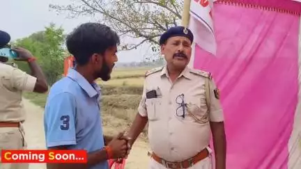 देव छठ मेला में तैनात पुलिसकर्मी ने बताया कितना होता है मेला में समस्या !