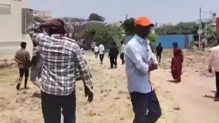 ಮಧುಗಿರಿ: ಬೆಂಕಿಪುರದಲ್ಲಿ ಎರಡು ಯುವಕರ ಗುಂಪಿನ ನಡುವೆ ಘರ್ಷಣೆ ; ಮೂವರಿಗೆ ಗಂಭೀರ ಗಾಯ