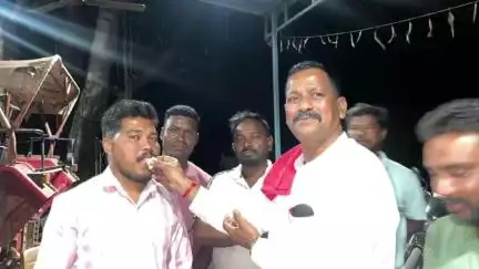 झामुमो चांडिल प्रखंड पूनर्गठन किया गया जिसमे चांडिल प्रखंड सह सचिव श्री सिमल बेसरा को बनाया गया!!
