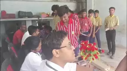 बोआरीजोर: सिद्धू कानू आदर्श विद्यालय, लालमटिया में स्वास्थ्य जांच शिविर का आयोजन, सैकड़ों छात्रों का हुआ स्वास्थ्य परीक्षण