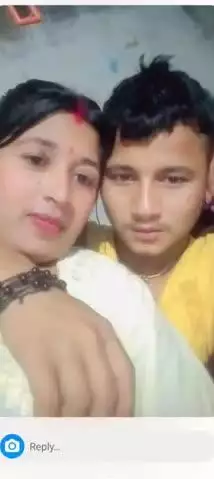 Durga ram ji shuputri pita pukesh Ray mata mina devi  sadi huaa ara jila aor 3 bacho aor pati ko chhodr kar kar li dSadi