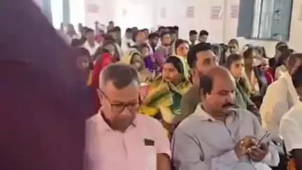 बेलसंड: बेलसंड में सफाई मित्रों के लिए सम्मान समारोह का आयोजन, अधिकारियों ने किया संबोधन