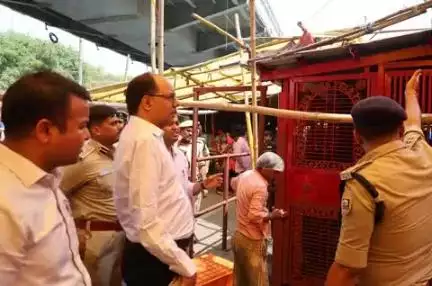 जिलाधिकारी, पटना एवं वरीय पुलिस अधीक्षक, पटना द्वारा 6 अप्रैल को आयोजित होने वाले रामनवमी पर्व के अवसर पर विधि-व्यवस्था संधारण हेतु पटना जंक्शन एवं आसपास स्थल निरीक्षण किया गया तथा महावीर मंदिर, पटना में बैठक की गई।