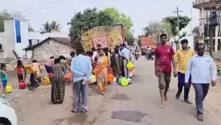 ಹುಕ್ಕೇರಿ: ಹುಕ್ಕೇರಿ ತಾಲೂಕಿನ ನೇರಲಿ ಗ್ರಾಮದಲ್ಲಿ ಕುಡಿಯುವ ನೀರಿಗಾಗಿ ಪರದಾಟ #localissue