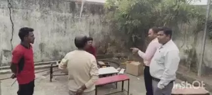 सोनहत: स्वामी आत्मानंद स्कूल सोनहत के 100 गज दायरे में नशे के दुरुपयोग की रोकथाम के लिए की गई कार्यवाही