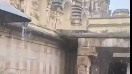 ಪಾಂಡವಪುರ: ಮೇಲುಕೋಟೆಯಲ್ಲಿ ವೈರಮುಡಿ ಉತ್ಸವಕ್ಕೂ ಮುನ್ನ ಧಾರಾಕಾರ ಮಳೆ:  ಜನರಲ್ಲಿ ಹರ್ಷ