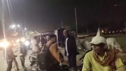 visthapit niyojan ko Lekar ke Bokaro Steel Plant ke Sahare Gate band kar Diye Gaye hain