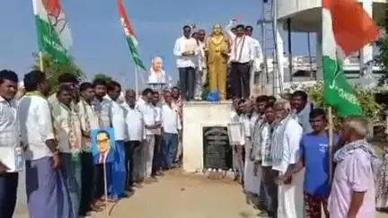 మూసాపేట: వేముల గ్రామంలో కాంగ్రెస్ ఆధ్వర్యంలో ప్రజల్లోకి జై బాపు, జై భీమ్, జై సంవిధాన్ నినాదం