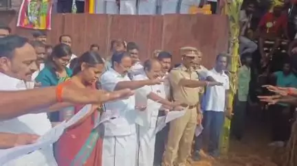 வாழப்பாடி: சிங்கிபுரம் ஜல்லிக்கட்டு போட்டியினை அமைச்சர் தொடங்கி வைத்தார்