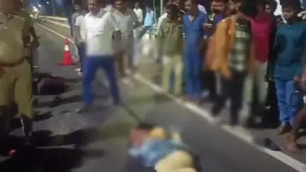 ಶಿರಾ: ರಾ.ಹೆ ಪ್ರಾಧಿಕಾರದ ಎಡವಟ್ಟು, ಚಿಕ್ಕನಹಳ್ಳಿ ಬಳಿ ಸ್ಕೂಟಿ ಸ್ಕಿಡ್ ಆಗಿ ರಸ್ತೆಗೆ ಬಿದ್ದ ದಂಪತಿ ಮೇಲೆ ಹರಿದ ಲಾರಿ