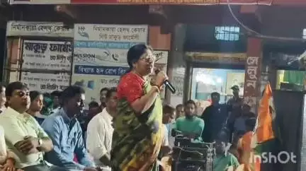 তালড্যাংরা: ঔষধের মূল্য বৃদ্ধির জন্য কেন্দ্র সরকারের বিরুদ্ধে প্রতিবাদ মিছিল ও পথসভা হলো তালডাংরা বাজারে, উপস্থিত সভাধিপতি