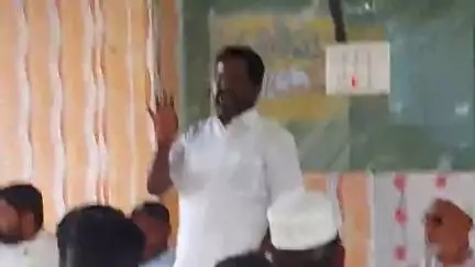 திருமயம்: வரும் 8ம் தேதி மத்திய அரசுக்கு எதிராக ஆர்ப்பாட்டம் நடத்தப்படும் நம்மன சமுத்திரத்தில் நடந்த VCK  ஆலோசனைக் கூட்டத்தில் தீர்மானம் நிறைவேற்றம்
