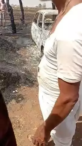 टुइयाखेडा में आग लगती हुई रावी माहाराज के यहाtui