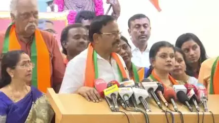 மாம்பலம்: அண்ணாமலை தலைவராக தொடருவார் - கமலாலயத்தில் பரபரப்பை கூட்டிய விபி துரைசாமி