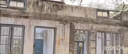 নগৰবেৰা: নগৰবেৰা ৰাজহ চক্ৰৰ লাট মণ্ডল বেৰেকৰ জৰাজীৰ্ণ অৱস্থা,বেৰেকটো পুনঃনিৰ্মাণৰ বাবে ৰাজহ মন্ত্ৰীৰ লগতে জিলা আয়ুক্তক দাবী