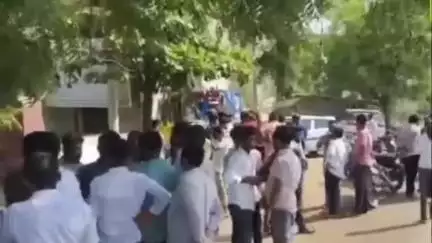 ಕಾರಟಗಿ: ಪಟ್ಟಣದಲ್ಲಿ ಬೇಕರಿಗೆ ಹೋದ ಬಾಲಕಿಗೆ ಮಾಲೀಕನಿಂದ ಅನುಚಿತ ವರ್ತನೆ, ಪೋಕ್ಸೋ ಪ್ರಕರಣ ದಾಖಲು