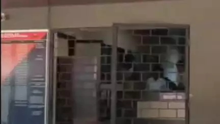 ചെങ്ങന്നൂർ: റെയിൽവേയിൽ ജോലി വാഗ്ദാനം ചെയ്ത് ലക്ഷങ്ങൾ തട്ടിയ തിരുവനന്തപുരം സ്വദേശിയെ മാന്നാർ പോലീസ് അറസ്റ്റ് ചെയ്തു