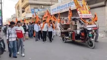 रामनवमी के सुअवसर पर आज रायसिंहनगर में आयोजित शोभा यात्रा कार्यक्रम में शामिल हुआ !!!
