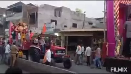 उमरी: शहरात श्री राम नवमी निमित्त मुख्य रस्त्याने भव्य शोभा यात्रेचे आयोजन, श्रीराम भक्तांची मोठ्या संख्येने उपस्थिती