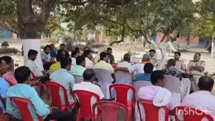 रुपौली: आदर्श मध्य विद्यालय प्रांगण बिरौली में रामनवमी शोभायात्रा को लेकर शांति समिति की बैठक आयोजित की गई