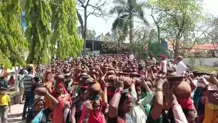 नवमी पर हिंगलाज मंदिर  अंबाडा में कलश विसर्जन किया गया