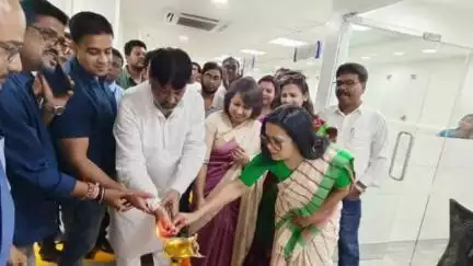 করিমপুর ১: করিমপুরে HDFC ব্যাঙ্কের নতুন ব্রাঞ্চের শুভ উদ্বোধনে কৃষ্ণনগর ও মুর্শিদাবাদে সাংসদ