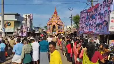 கீழ்வேளூர்: கீழ்வேளூர்  அஞ்சுவட்டத்தம்மன் ஆலயத்தில் பங்குனி பெருவிழாவை முன்னிட்டு தேரோட்டம் நடைபெற்றது