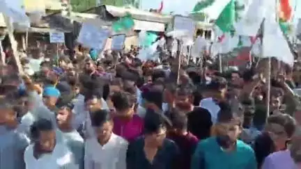 শহিদ মাতঙ্গিনী: ওয়াকফ বিল প্রত্যহারে দাবিতে AIMAপক্ষ থেকে প্রতিবাদ মিছিল ও সভা শহীদ মাতঙ্গিনী ব্লক মেছেদায়