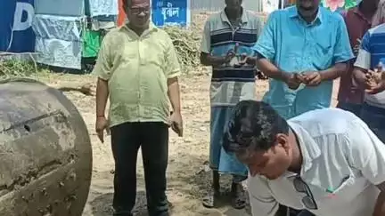 ভগবানপুর ১: শিমুলিয়া অঞ্চলের রামপুর থেকে বনমালিপুর পর্যন্ত নিকাশি সংস্কারের আজ সূচনা করেন পঞ্চায়েত সমিতির সভাপতি অরূপ সুন্দর পণ্ডা