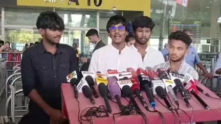 ஆலந்தூர்: ரொம்பவே பயந்துட்டோம் - காஷ்மீரில் இருந்து திரும்பிய மாணவர்கள் விமான நிலையத்தில் பேட்டி