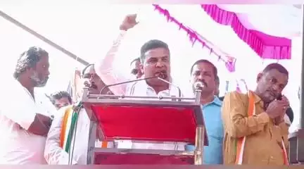 ಕುಣಿಗಲ್: ಪಾಕ್ ವಿರುದ್ಧ ಕೇಂದ್ರ ಸರ್ಕಾರ ತೆಗೆದುಕೊಳ್ಳುವ ನಿರ್ಧಾರಗಳಿಗೆ ಕಾಂಗ್ರೆಸ್ ಬದ್ಧ: ಪಟ್ಟಣದಲ್ಲಿ ಶಾಸಕ ಡಾ. ರಂಗನಾಥ್