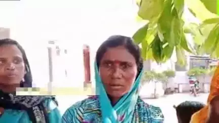 ಕಾರಟಗಿ: ಪಟ್ಟಣದಲ್ಲಿನ ಪೌರಕಾರ್ಮಿಕರಿಗೆ 2ವರ್ಷಗಳಿಂದ ಸಂಬಂಳ ನೀಡಿಲ್ಲ ಇಲ್ಲಿ ಅಧಿಕಾರಿಗಳಿಂದ ಅನ್ಯಾಯ ಪೌರಕಾರ್ಮಿಕರ ಆರೋಪ #localissue