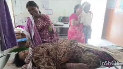 వర్ధన్నపేట: జయరాం తండా వద్ద రోడ్డు ప్రమాదం ఈ ప్రమాదంలో చికిత్స పొందు ఓ మహిళ మృతి ,కేసు నమోదు