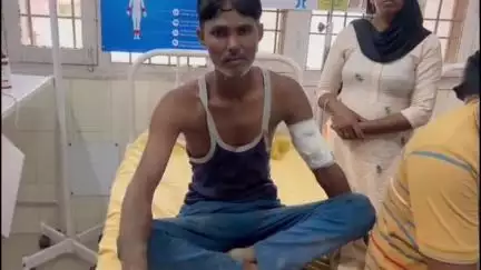 हांसी: हांसी में छत से गिरकर व्यक्ति घायल, मकान तोड़ने के दौरान हुआ हादसा, नागरिक अस्पताल में भर्ती