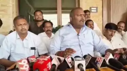 ఈ నెల 18న శానిటేషన్ స్పెషల్ డ్రైవ్: ఎమ్మెల్యే సుందరపు విజయ్ కుమార్