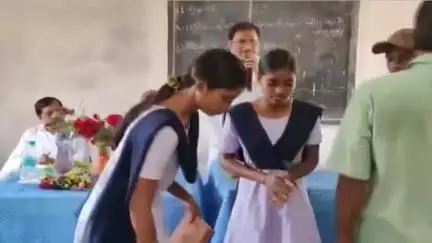 কেশিয়ারি: কালিয়াপাড়া রামকৃষ্ণ বিদ্যাভবনে মাধ্যমিক ও উচ্চ মাধ্যমিক কৃতী পড়ুয়াদের সংবর্ধনা জ্ঞাপন, উপস্থিত বিধায়ক