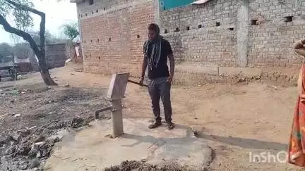 मनिका: कुसुम टोला में दो चापाकल बीते कई महीनों खराब, ग्रामीणों को हो रही पेयजल की समस्या #jansamsya