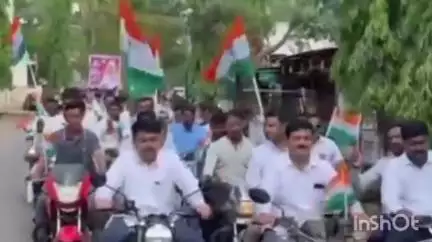 वाळवा: भारतीय सैन्याच्या गौरवार्थ वाळवा शहरात तिरंगा रॅली चे आयोजन