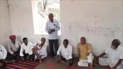 चतरपुरा में डीजे बंद करने व आशापुरा माता मंदिर निर्माण को लेकर हुई रावत राजपूत महासभा बदनोर की विशेष बैठक