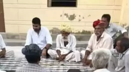 गडरारोड: शिव विधायक रविंद्रसिंह भाटी ने पीथाकर क्षेत्र का दौरा किया, आमजन से हुए रूबरू