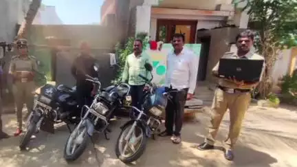 ಕೊಟ್ಟೂರು: ಬೈಕ್ ಕಳ್ಳತನ ಮಾಡುತ್ತಿದ್ದ ವ್ಯಕ್ತಿಯನ್ನು ಬಂಧಿಸಿದ ಪೊಲೀಸರು,ಮೂರು ಬೈಕ್ ಜಪ್ತಿ