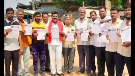 చిట్యాల: కార్మికులను బానిసలుగా మార్చే 4 లేబర్ కోడ్‌లను కేంద్ర ప్రభుత్వం రద్దు చేయాలి: సిఐటియు జిల్లా కమిటీ సభ్యులు జిట్టా నగేష్