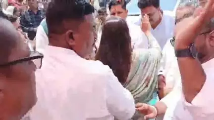 સંખેડા: સંખેડા ખાતે તડવી સમાજનો સમૂહ લગ્નોત્સવ  યોજાયો,શિક્ષણ મંત્રી ઉપસ્થિત રહ્યા