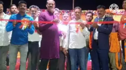 मुरहू: गनालोया गांव में ठेठ नागपुरी सांस्कृतिक कार्यक्रम का भव्य आयोजन