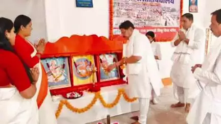 भरनो: सीताराम सरस्वती शिशु विद्या मंदिर भरनो में विद्या भारती की विभाग स्तरीय प्रधानाचार्य बैठक हुई संपन्न