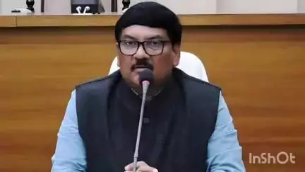 పొన్నూరు: గుంటూరు నగరపాలక సంస్థలో డయల్ యువర్ కమిషనర్ కార్యక్రమం నిర్వహిస్తున్నాం: గుంటూరు నగరి కమిషనర్ శ్రీనివాసులు